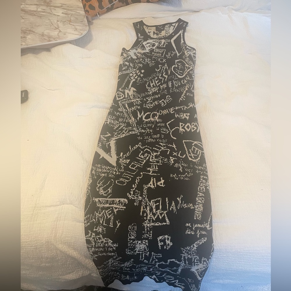 Xs Alexander Mc Queen graffiti dress
